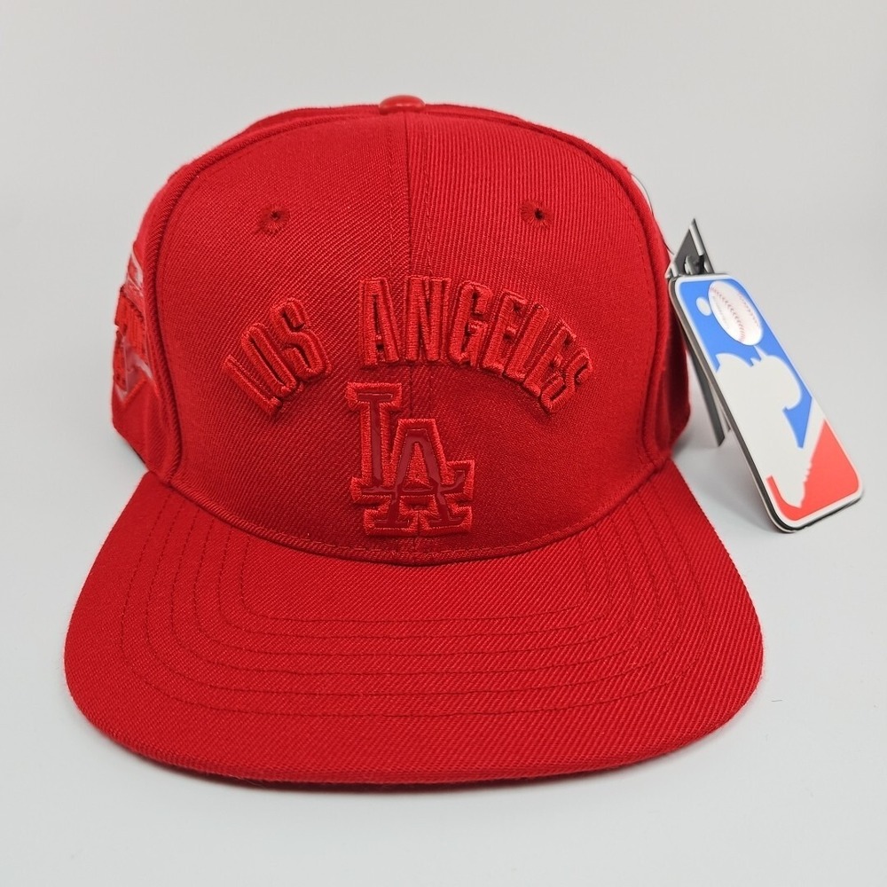 Pro Standard Los Angeles Dodgers Red 2020 World Series Champions Snapback Hat